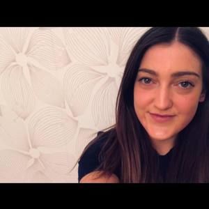 Meet your Posher, Cassandra